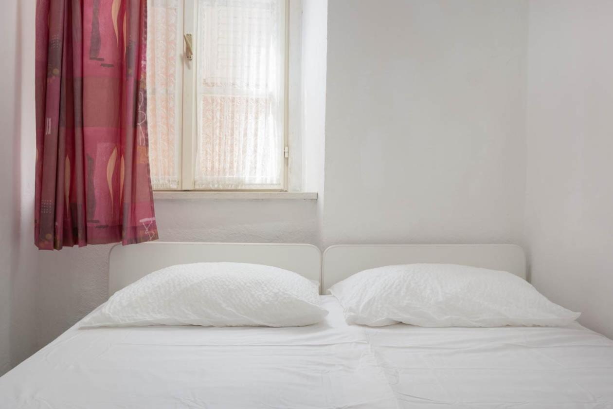 Apartmani Marija Подгора Екстериор снимка