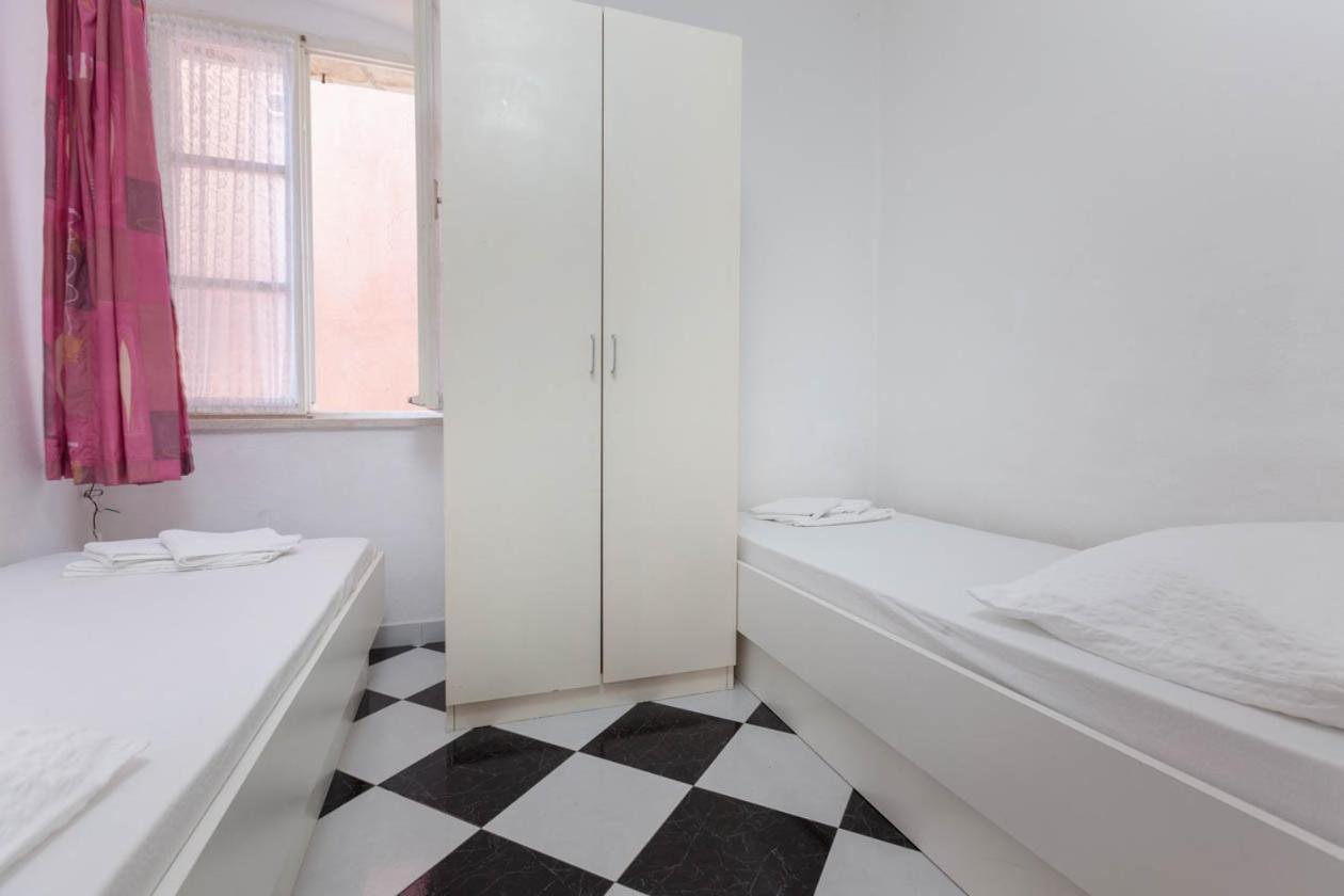 Apartmani Marija Подгора Екстериор снимка